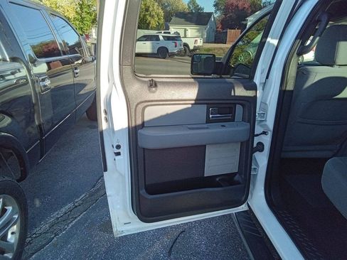Used 2013 Ford F150 XLT w/ XLT Chrome Pkg AWD/4WD image 9