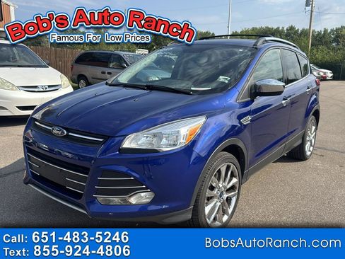 Used 2016 Ford Escape SE w/ SE Chrome Package AWD/4WD image 1