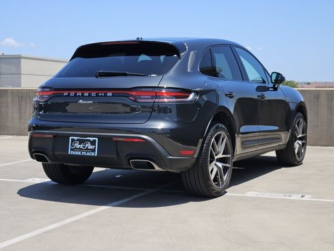 Certified 2026 Porsche Macan AWD/4WD image 8