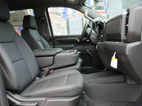 New 2026 Chevrolet Silverado 3500 LT w/ All Star Edition AWD/4WD image 14