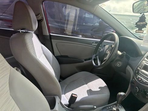 Used 2016 Hyundai Accent SE w/ Option Group 02 FWD image 9