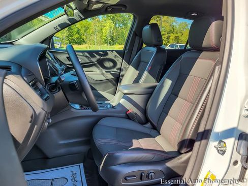 Used 2024 Chevrolet Equinox RS image 8