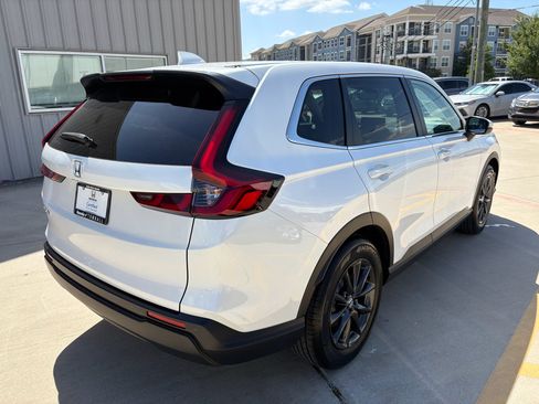 Used 2026 Honda CR-V EX-L image 8