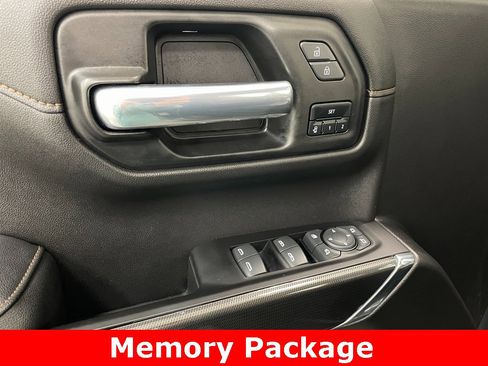 Certified 2022 GMC Sierra 1500 AT4 w/ Driver Alert Package I image 8