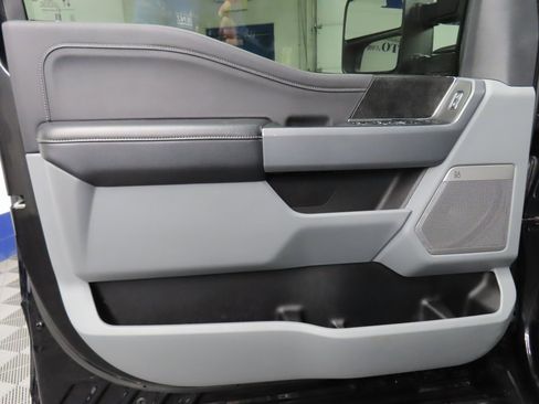 Used 2024 Ford F250 XLT w/ XLT Premium Package image 75