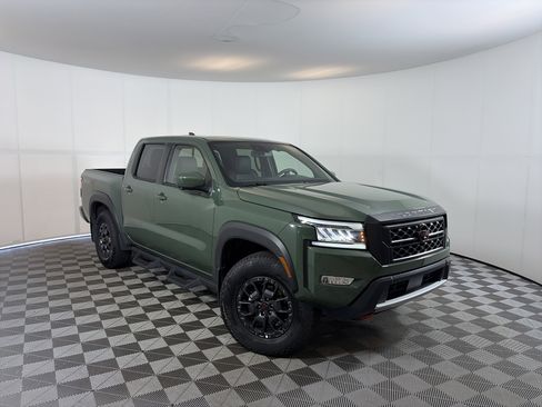 Used 2024 Nissan Frontier PRO-4X w/ Pro Premium Package AWD/4WD image 1