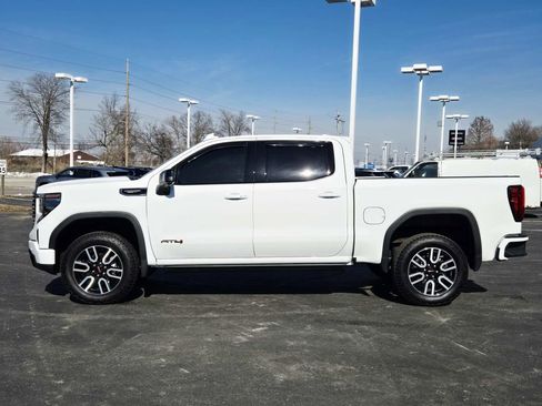 Used 2025 GMC Sierra 1500 AT4 w/ AT4 Premium Package image 6