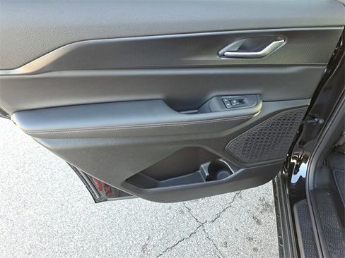 New 2025 Jeep Grand Cherokee L Altitude image 14