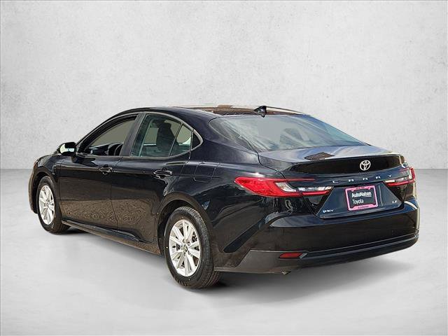 Used 2025 Toyota Camry LE FWD image 8