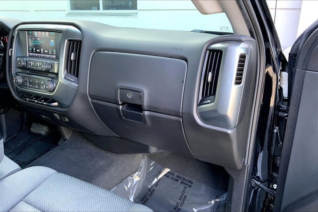 Used 2019 Chevrolet Silverado 1500 LT AWD/4WD image 15