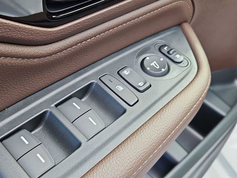 New 2026 Honda Odyssey Touring image 21
