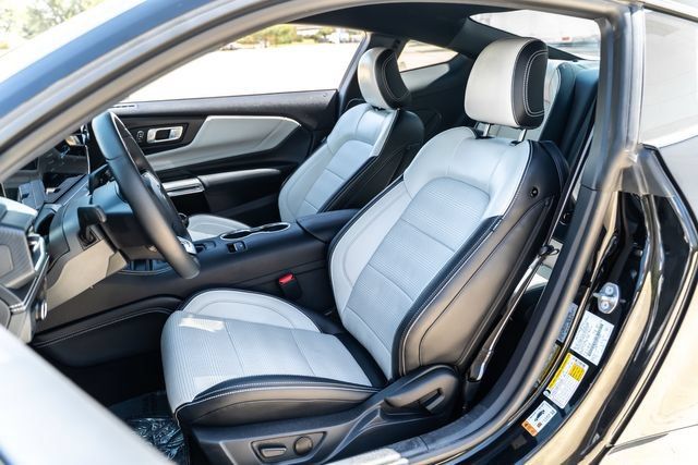 Used 2024 Ford Mustang GT Premium RWD image 17