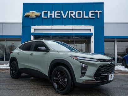 Used 2025 Chevrolet Trax ACTIV w/ Driver Confidence Package