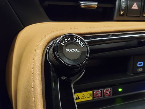 Used 2023 Lexus NX 350 AWD image 31