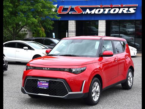 Used 2025 Kia Soul S FWD image 1