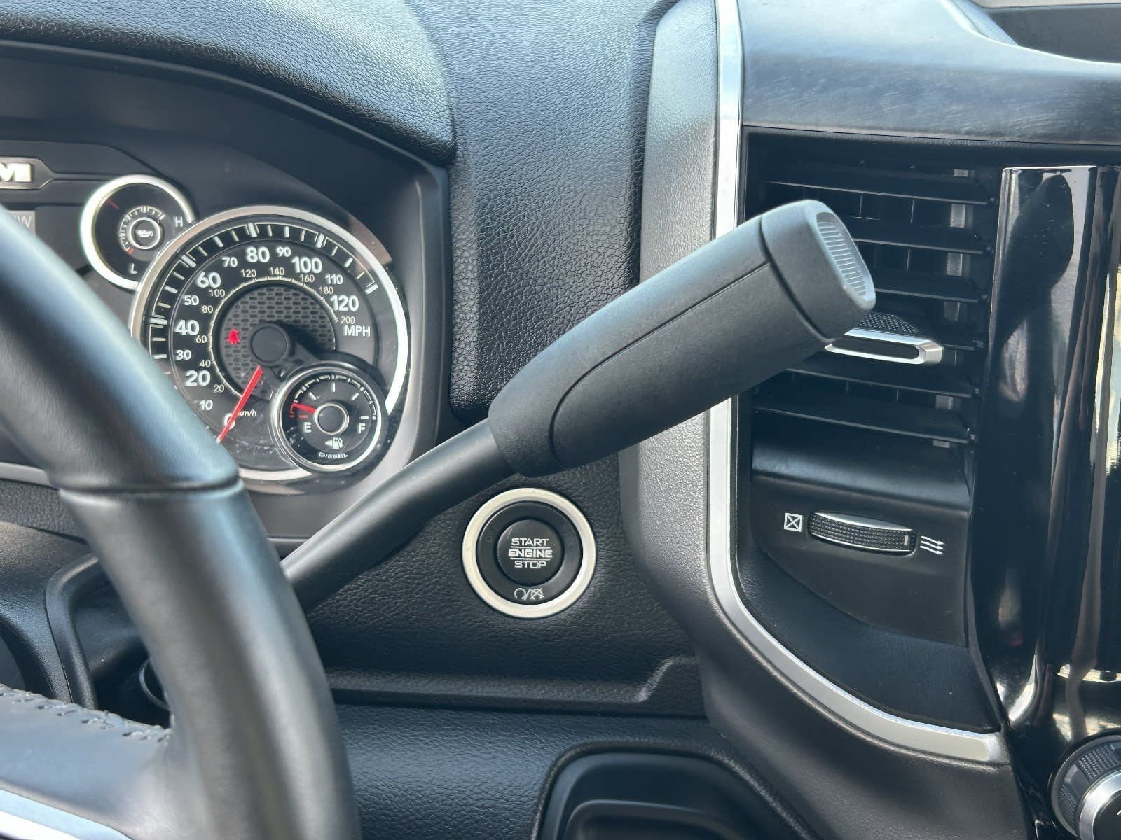Used 2024 RAM 3500 Big Horn w/ Sport Appearance Package AWD/4WD image 29