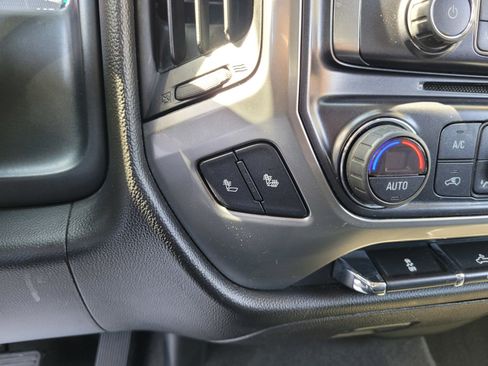 Used 2018 Chevrolet Silverado 1500 LT w/ All Star Edition AWD/4WD image 19