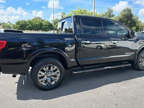 Used 2017 Nissan Titan Platinum Reserve AWD/4WD image 9