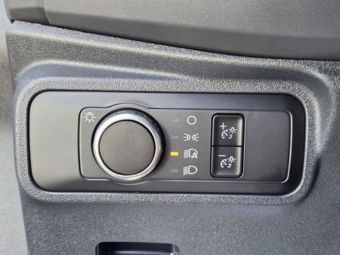 New 2026 Ford Bronco 2-Door AWD/4WD image 14