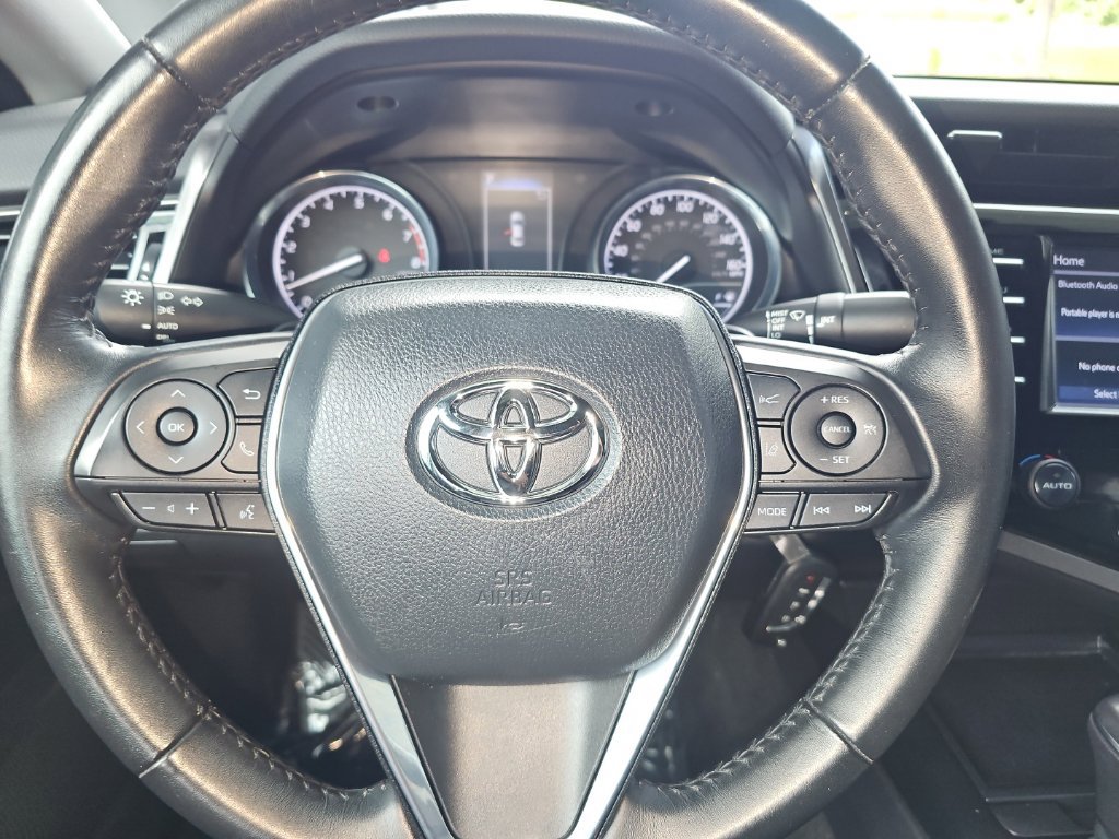Used 2020 Toyota Camry SE FWD image 19