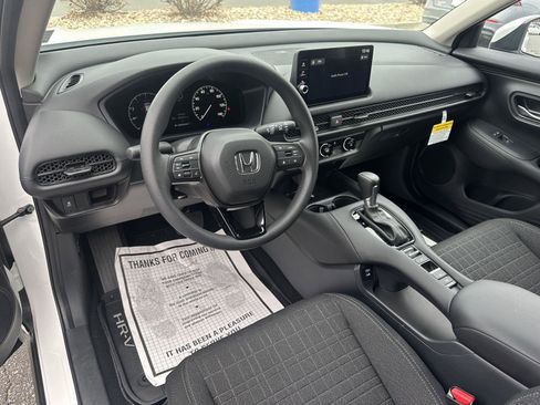 New 2026 Honda HR-V LX image 9