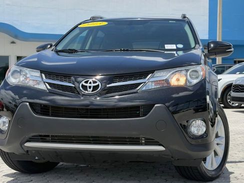 Used 2013 Toyota RAV4 Limited FWD image 2
