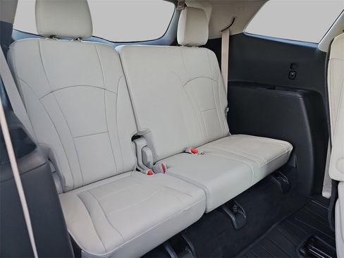 Certified 2023 Buick Enclave Essence w/ Experience Buick Package image 12