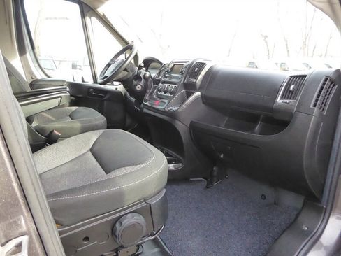 Used 2017 RAM ProMaster 3500 w/ Premium Appearance Group FWD image 19