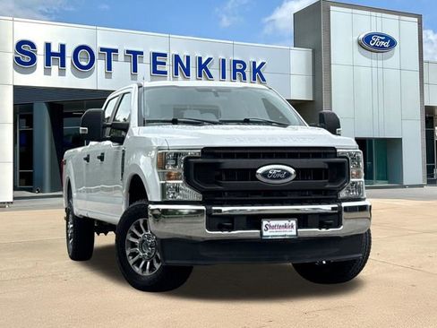 Used 2022 Ford F250 XL w/ Power Equipment Group AWD/4WD image 1