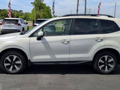 Used 2018 Subaru Forester 2.5i Limited image 5