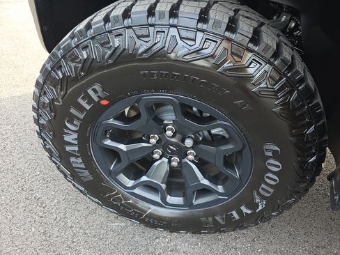 New 2026 RAM 1500 RHO image 38