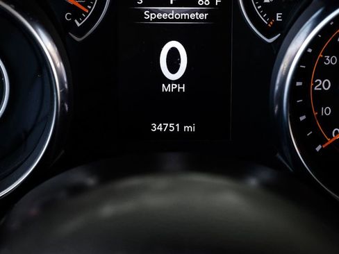 Used 2022 Jeep Wrangler Unlimited Sport image 3