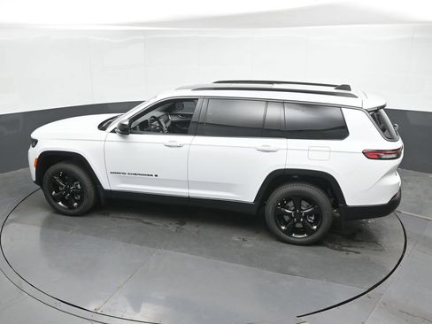 New 2026 Jeep Grand Cherokee L Limited AWD/4WD image 37