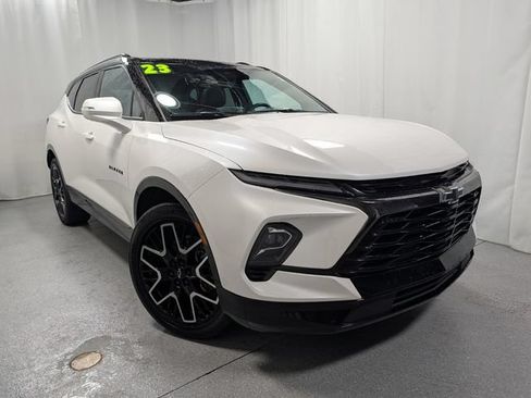 Certified 2023 Chevrolet Blazer RS w/ Driver Confidence II Package AWD/4WD image 2