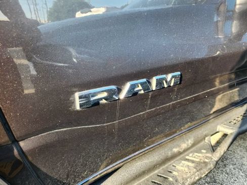 Used 2020 RAM 1500 Laramie w/ Sport Appearance Package AWD/4WD image 8