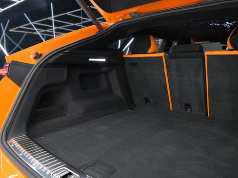 Used 2023 Lamborghini Urus Performante AWD/4WD image 60