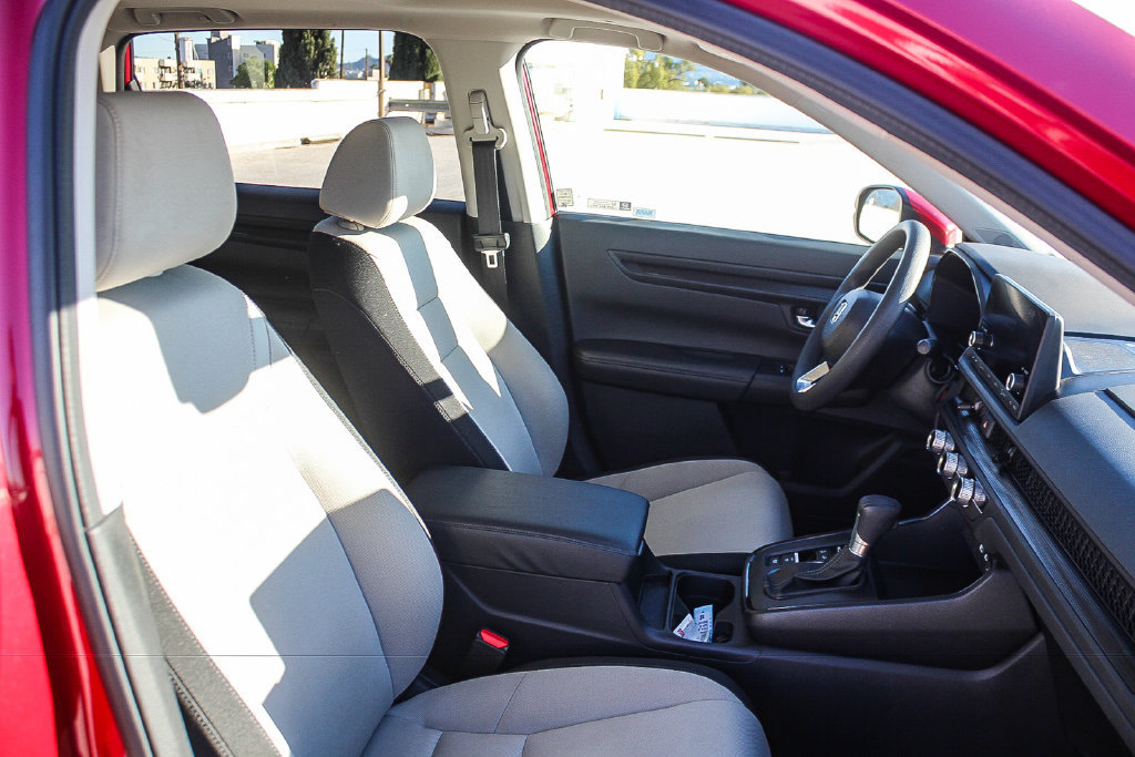 Certified 2024 Honda CR-V EX image 17