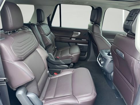 New 2026 Ford Expedition Max Platinum w/ Platinum Ultimate Package image 33