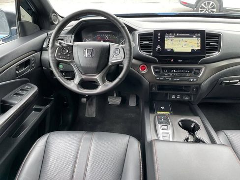 Used 2024 Honda Passport TrailSport image 8