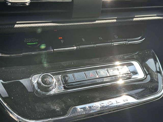 Used 2023 Lincoln Corsair AWD w/ Equipment Group 101A image 19