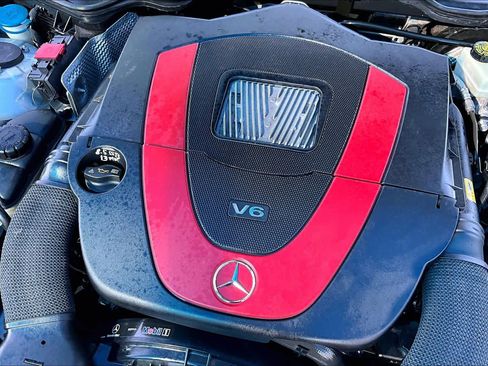 Used 2009 Mercedes-Benz SLK 350 image 27