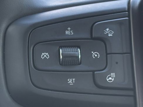 Used 2025 GMC Sierra 1500 AT4 w/ AT4 Premium Package image 11