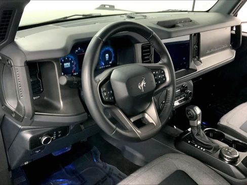 Used 2025 Ford Bronco Big Bend image 15