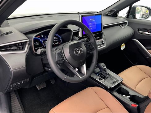 New 2026 Toyota Corolla Cross XLE image 4