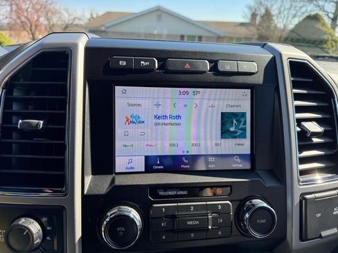 Used 2021 Ford F350 Lariat w/ Lariat Value Package image 16