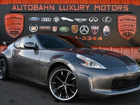 Used 2013 Nissan 370Z Coupe image 1