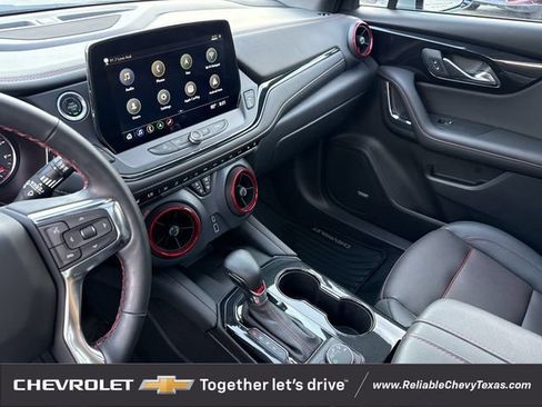 Used 2025 Chevrolet Blazer RS w/ Driver Confidence II Package AWD/4WD image 18