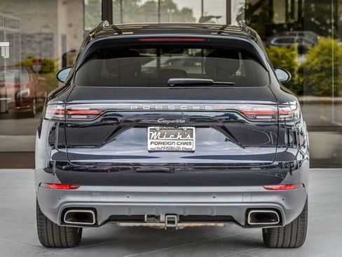 Used 2019 Porsche Cayenne image 8