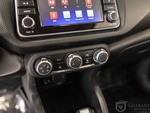 Used 2022 Nissan Kicks S image 26