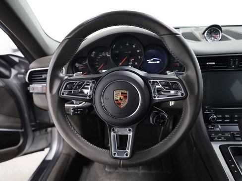 Certified 2018 Porsche 911 Carrera 4S image 24